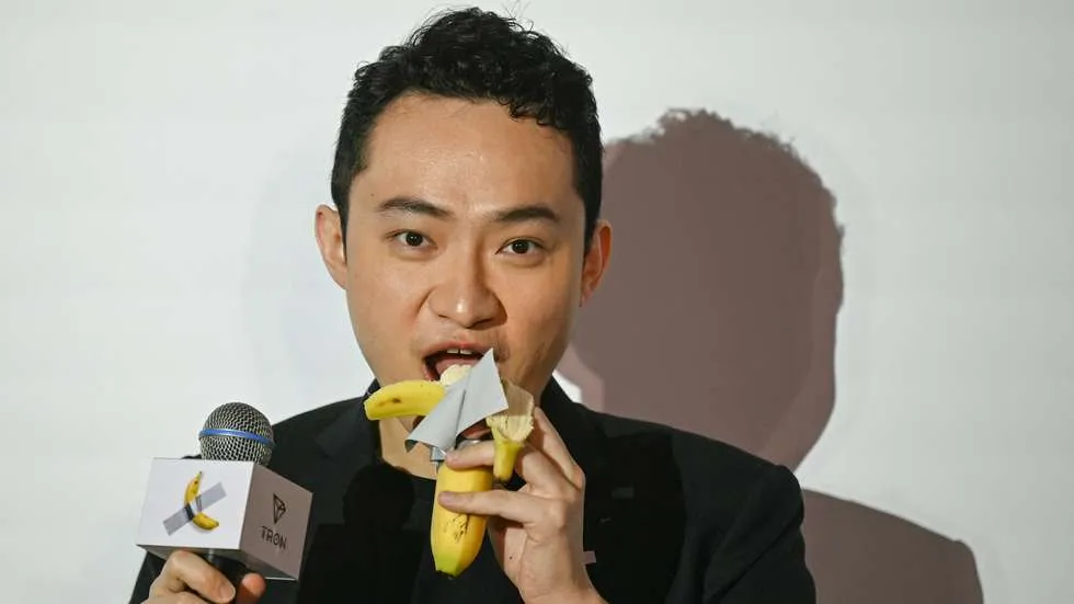 Vendedor de frutas fica ‘arrasado’ após banana que vendeu pa