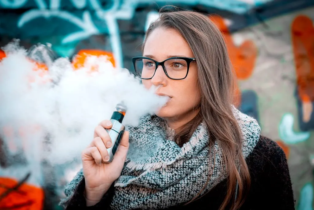 Vídeo chocante mostra a diferença assustadora do que acontec