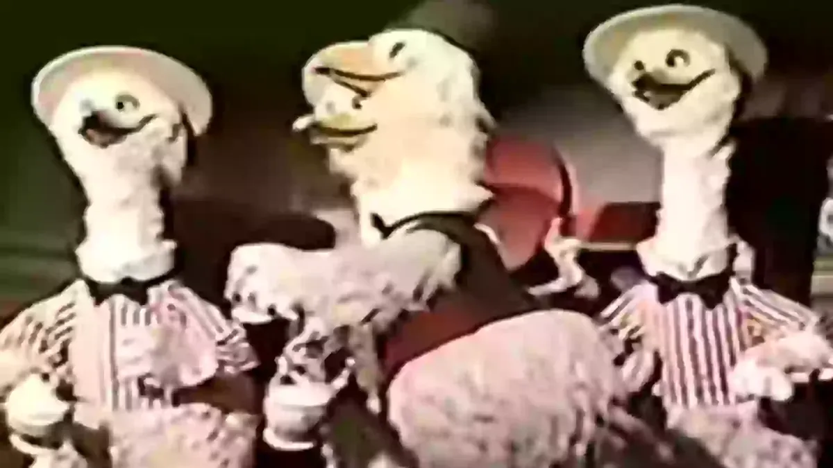 Vídeo raro mostra atração que não existe mais, onde jovem fu