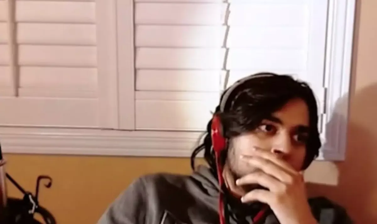 YouTuber descobre site obscuro tão perturbador que quase vom